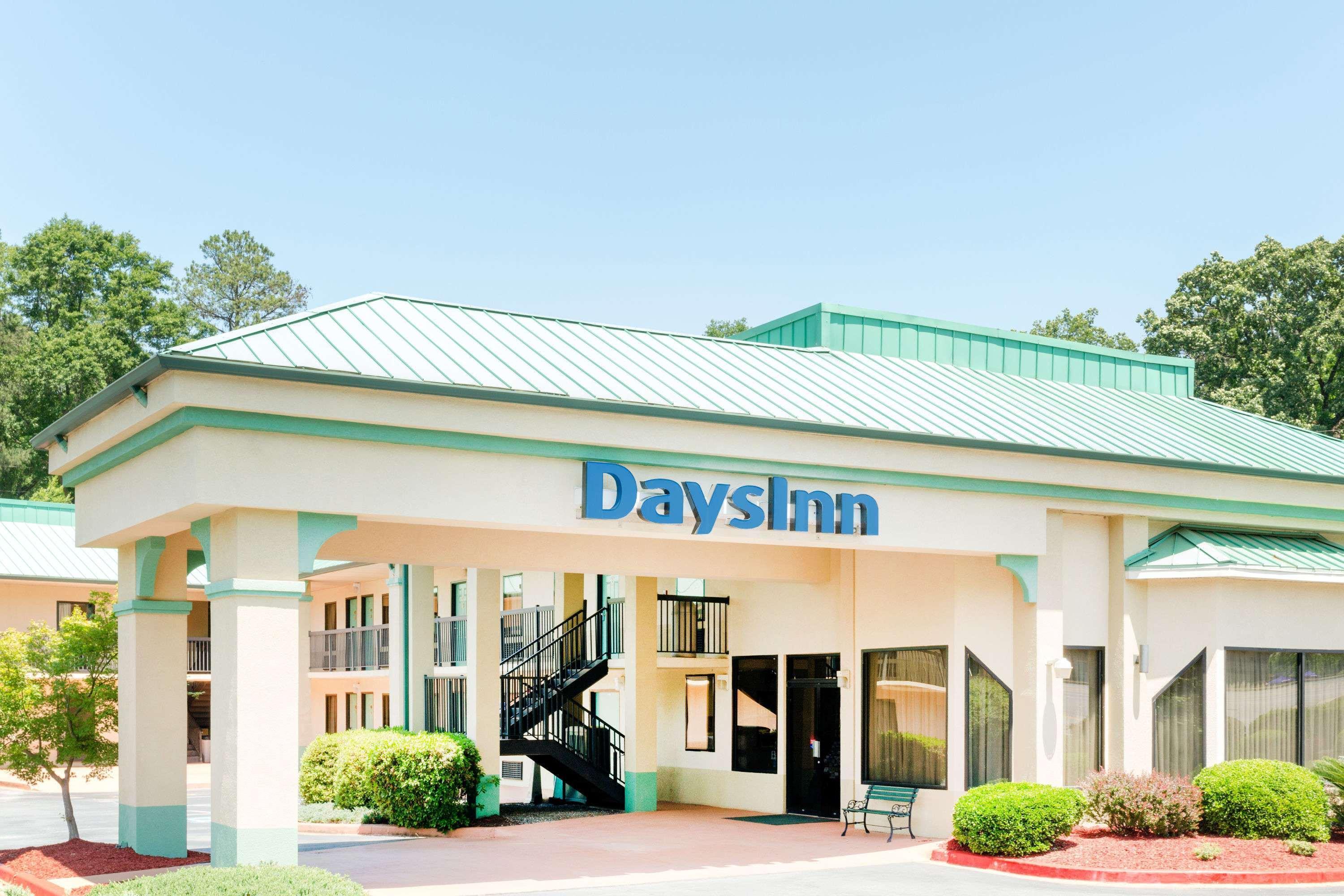 Days Inn By Wyndham Clemson Exteriör bild